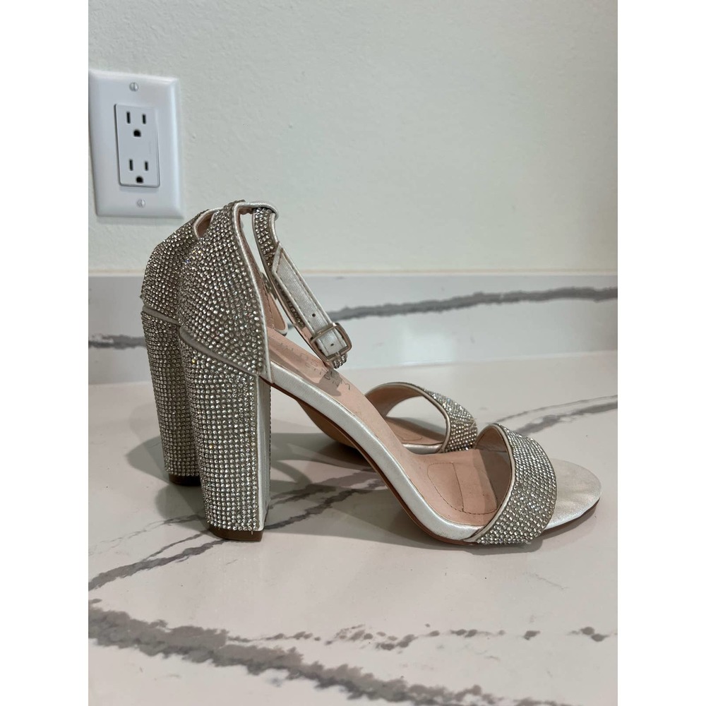 De Bloom Collections Rhinestone Studded Strap Heels Size 8 Worn Once
